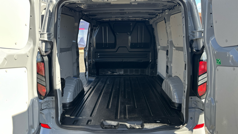 Ford Transit Custom 300 L1 Diesel Fwd 2.0 EcoBlue 136ps H1 Van Limited